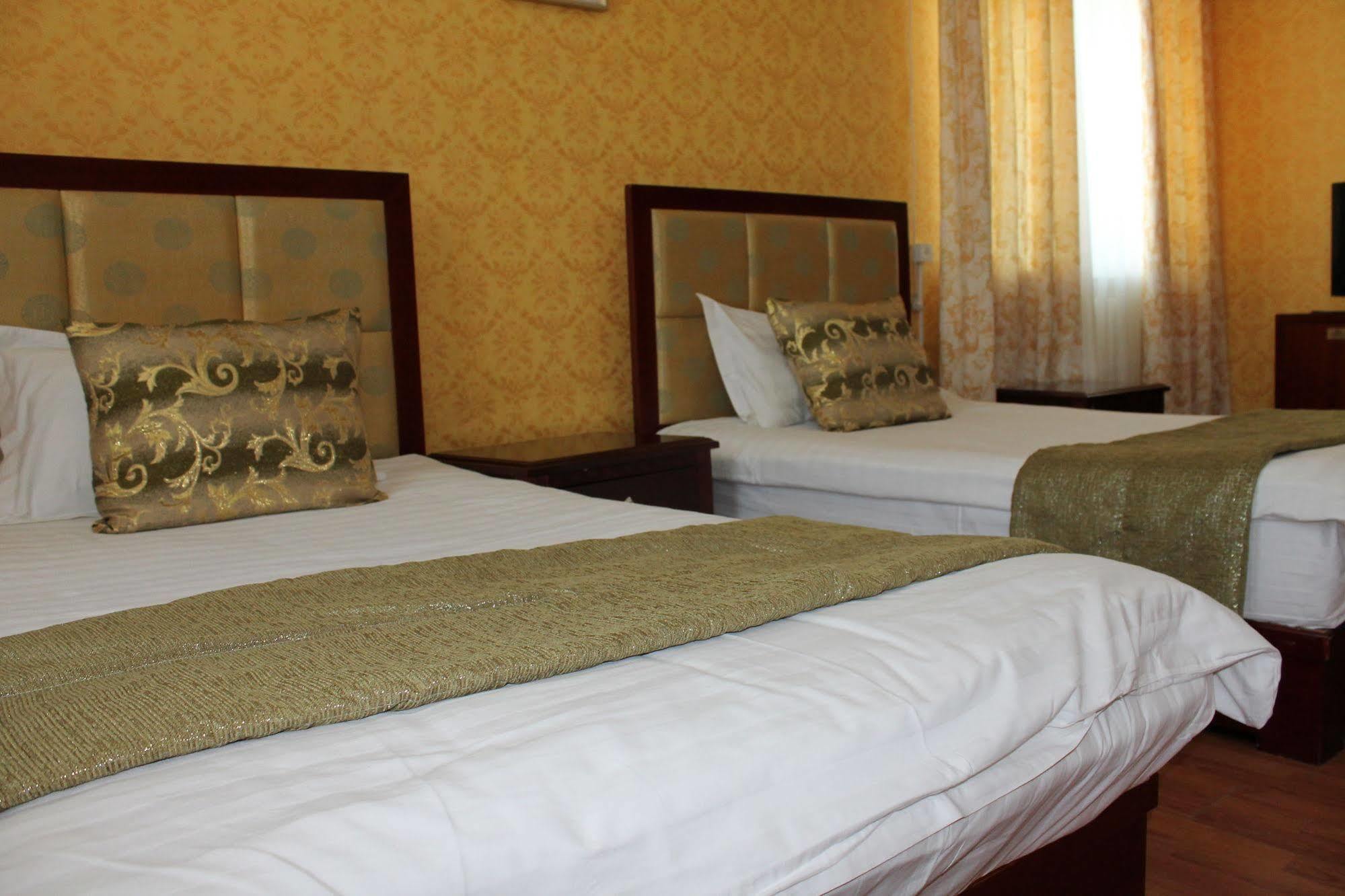 San Marino Hotel Astana ภายนอก รูปภาพ