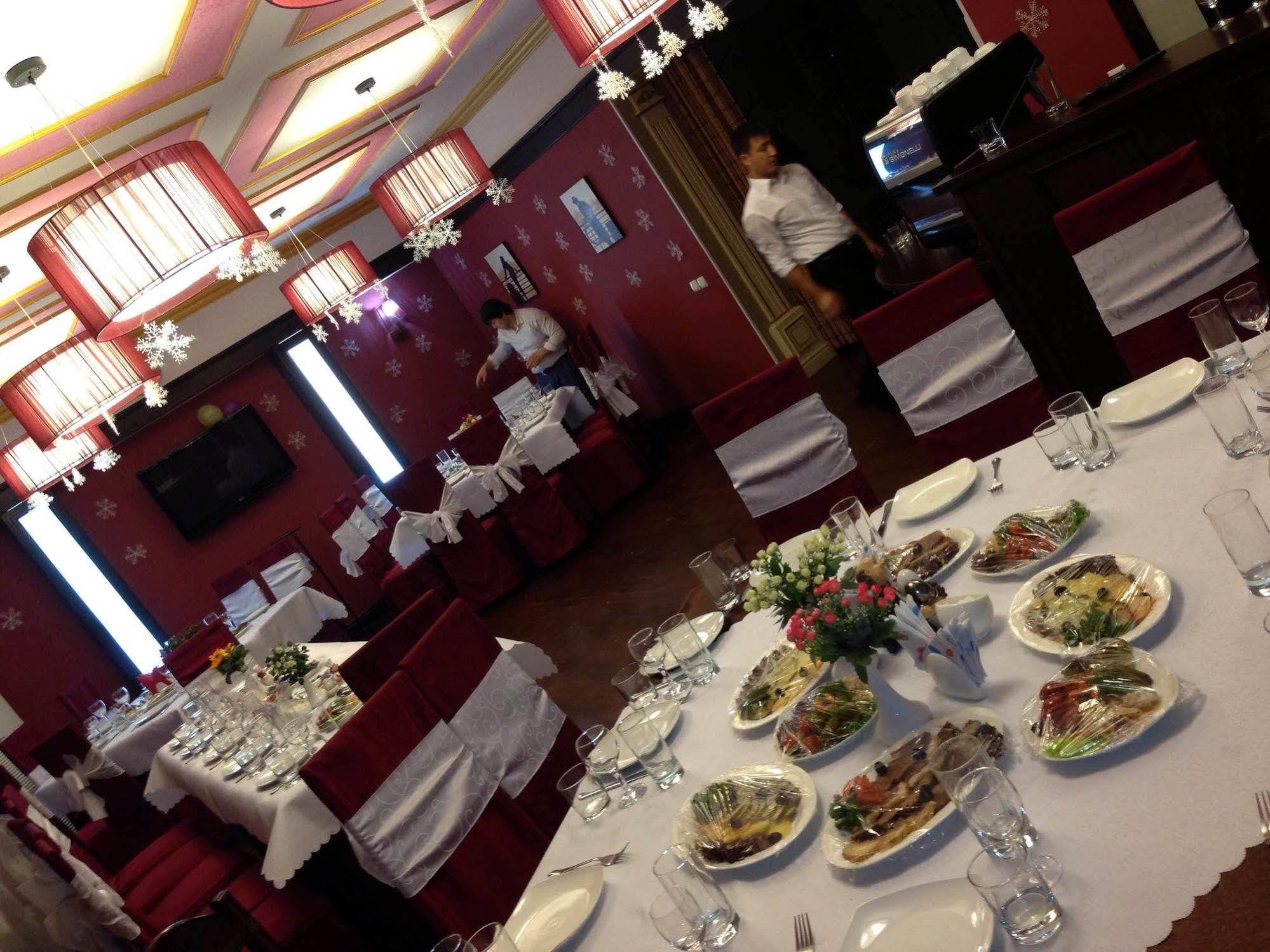 San Marino Hotel Astana ภายนอก รูปภาพ