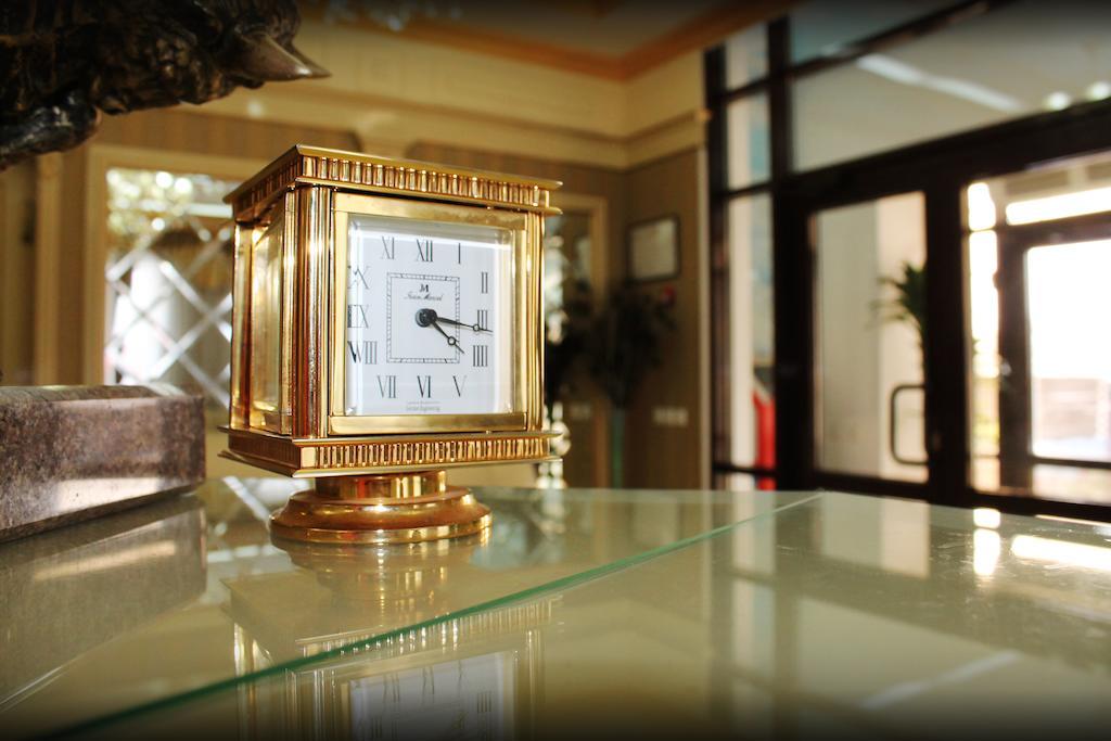 San Marino Hotel Astana ภายนอก รูปภาพ
